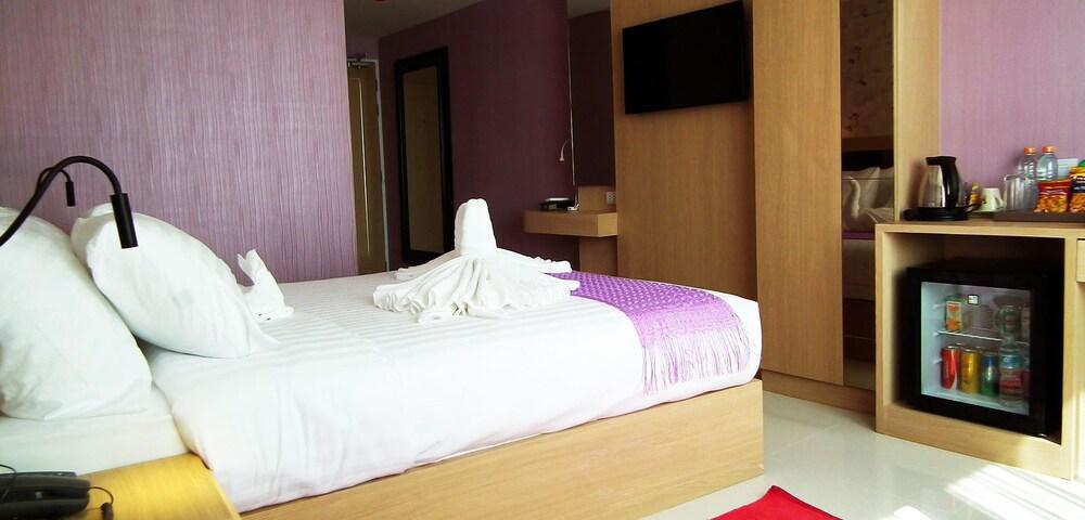 Kavin Buri Green Hotel Udon Thani Exterior photo